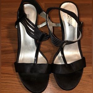 ✨8/$10. Kenneth Cole Reaction heels, size 7